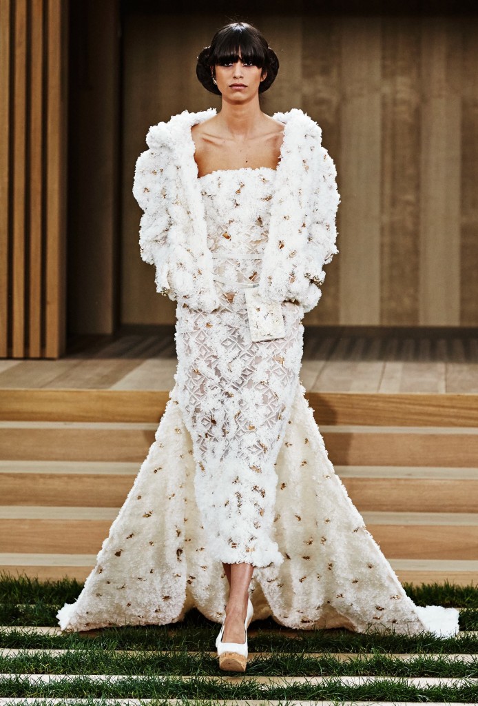 Bride Chanel Haute Couture- Paris SS16