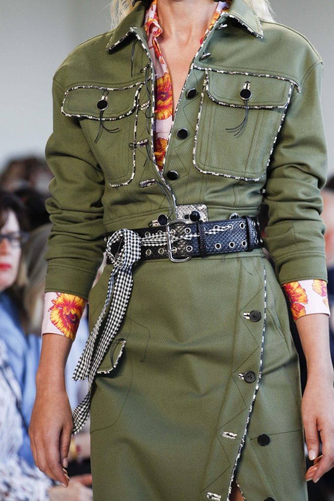 Altuzarra SS17 Model wearing belt on the runway